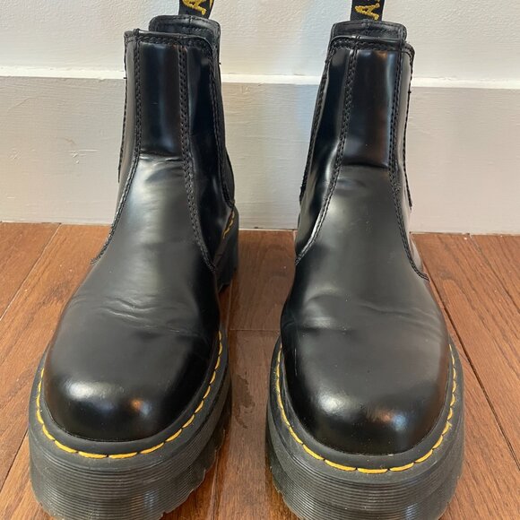 2976 Smooth Leather Platform Chelsea Boots Size 10US/ 8UK - Picture 3 of 4